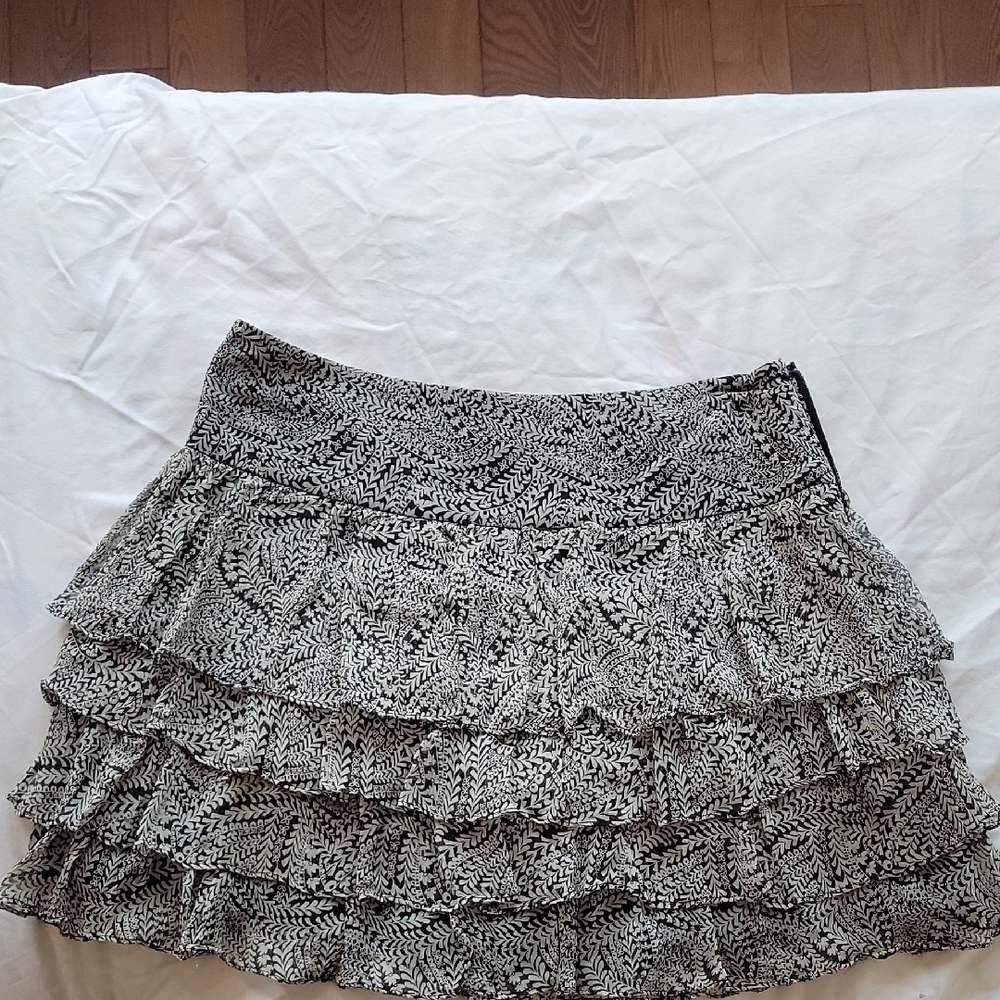 Elegant Black and White Ruffle Skirt
